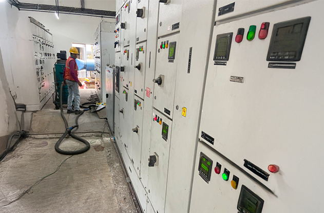 Electronics & Control System Maintenance for Port Cranes