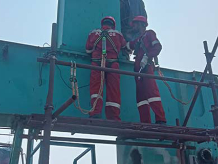 port-crane-modernization-and-automation-services